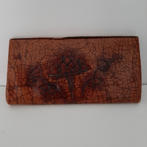 Vintage Leather Clutch Mosiac Pattern with Embossed Design Comb, Change Purse - Picture 1 of 9